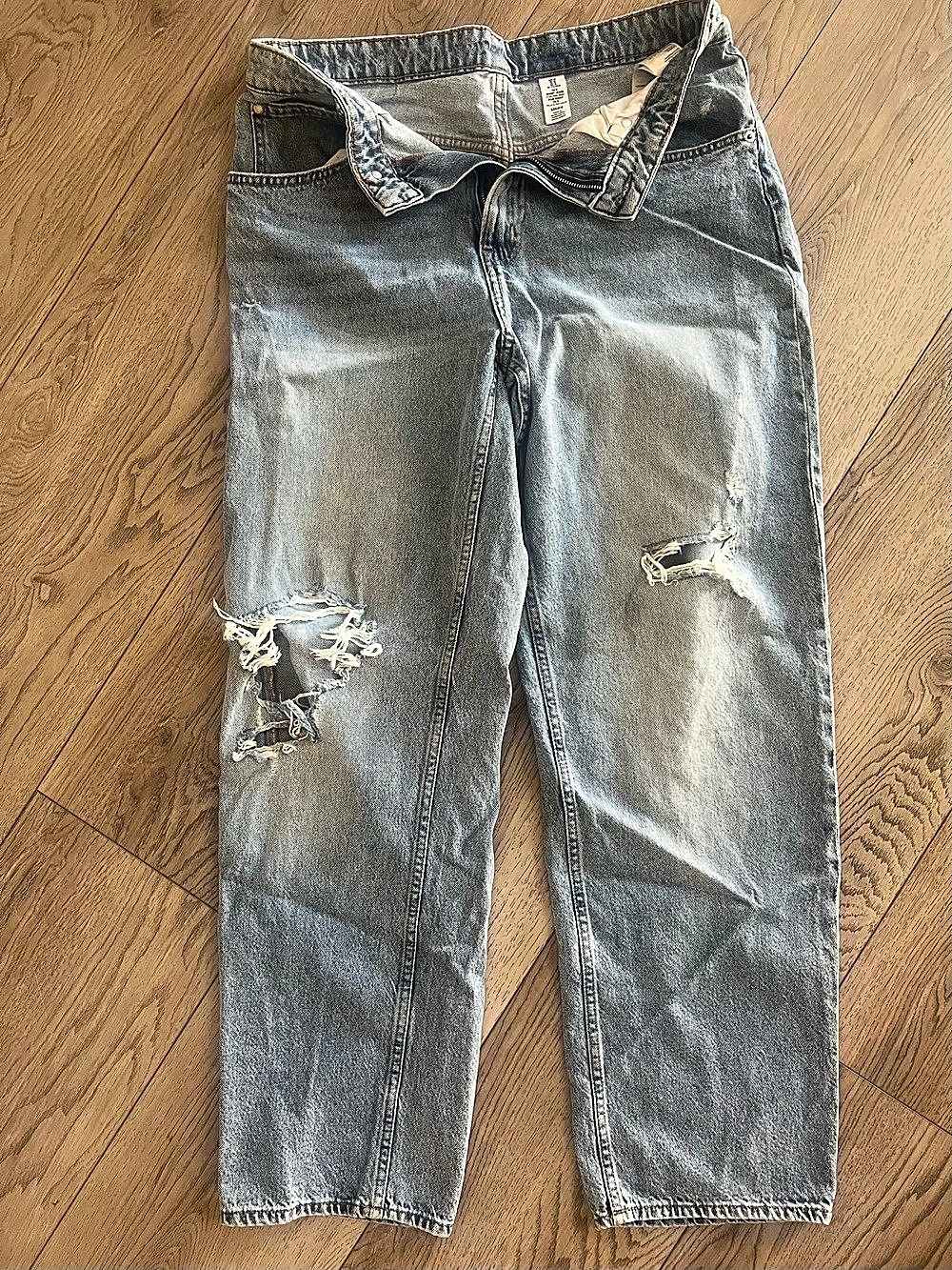 H&M 90s baggy jeans size 10